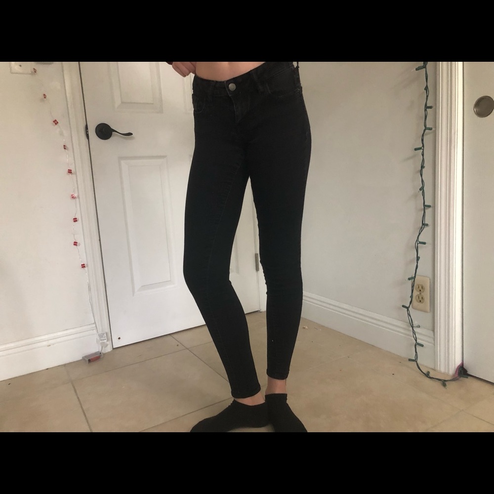 Skinny black old navy jeans